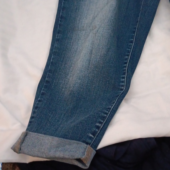 Blue jeans - Picture 3 of 4